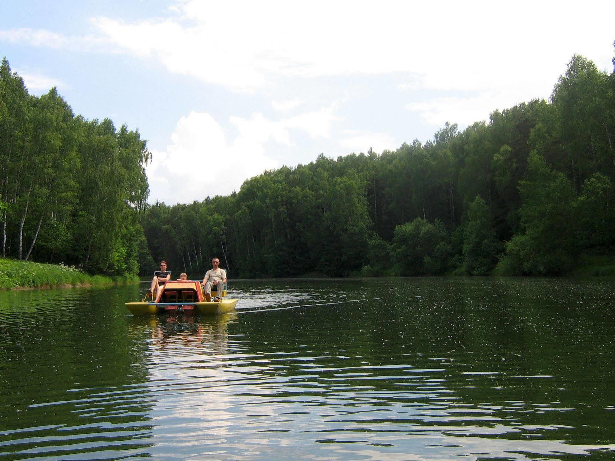 Golden Lakes Village Ardennes Boussu-lez-Walcourt Exterior foto