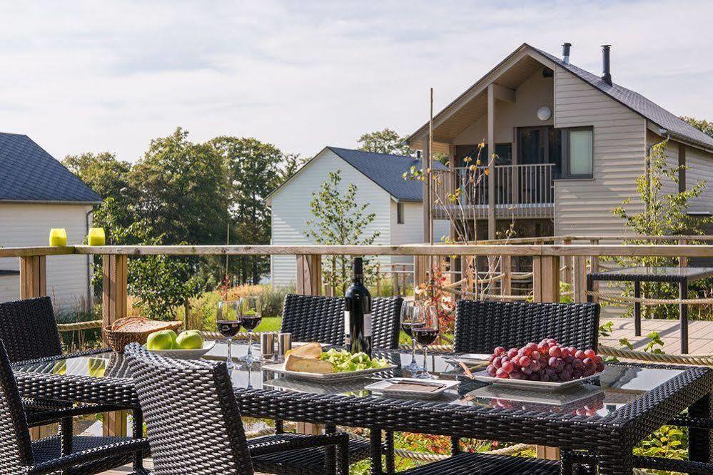 Golden Lakes Village Ardennes Boussu-lez-Walcourt Exterior foto